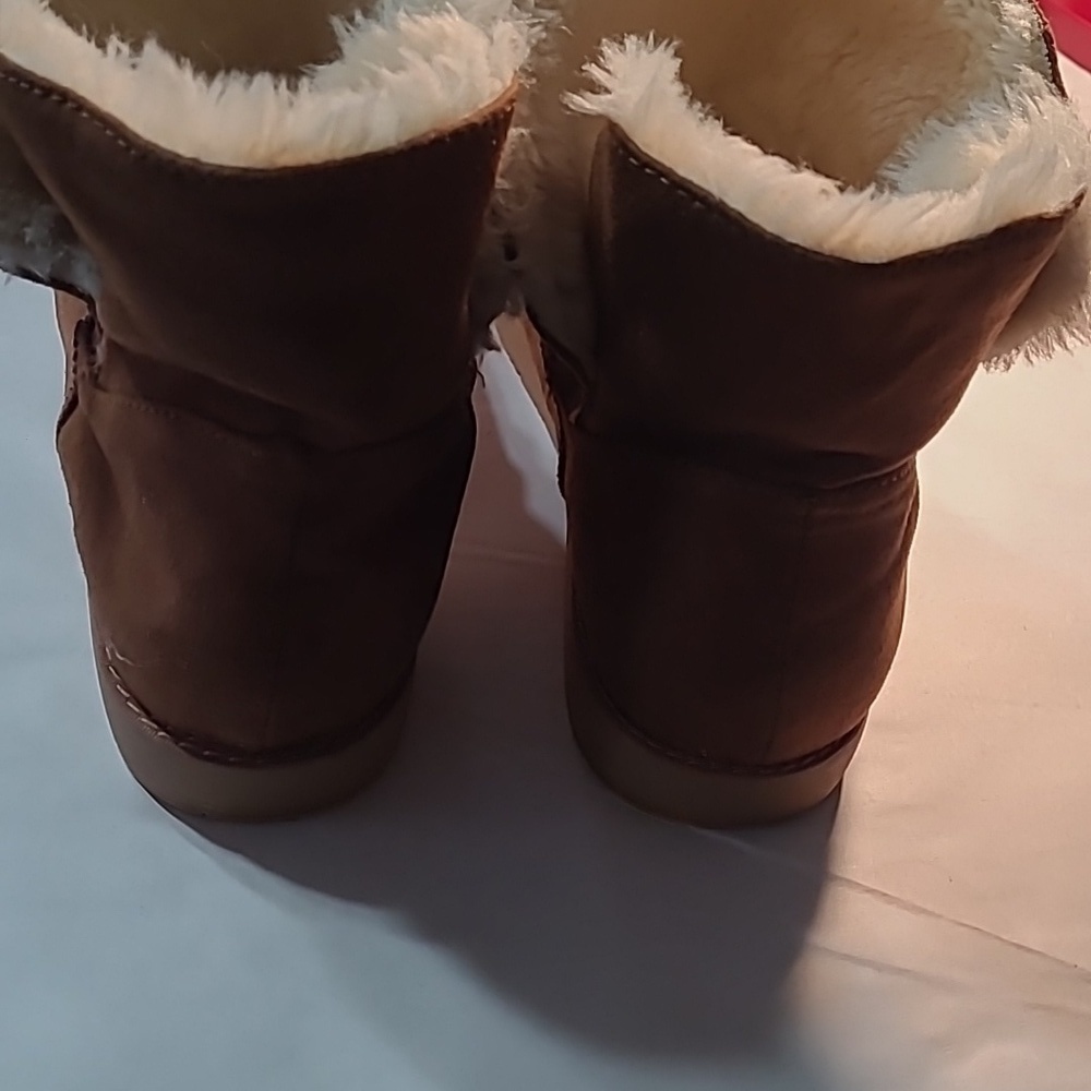 Women's Rock and Candy Embroidered Fur Lined Boots - Picture 7 of 10